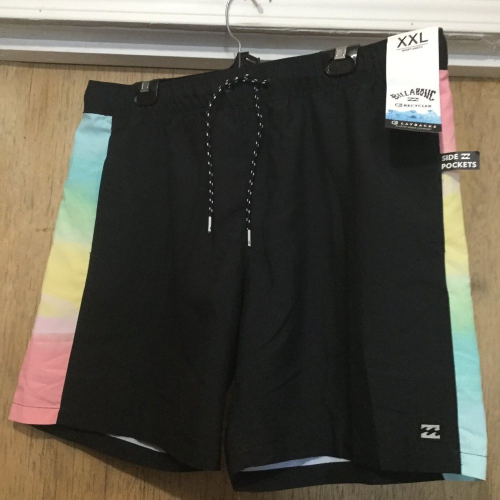 NWT mans shorts Billabong size XXL